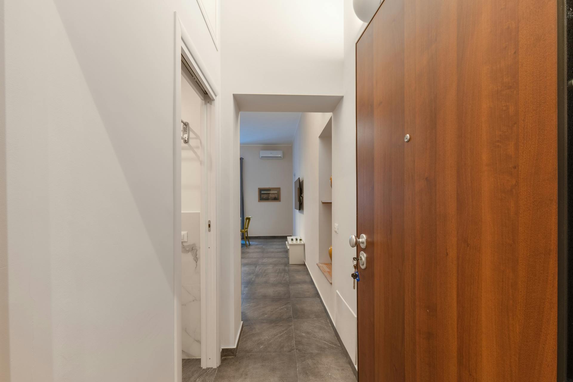 Appartamento in affitto a 1200 € al mese a Palermo, Via Emerico Amari