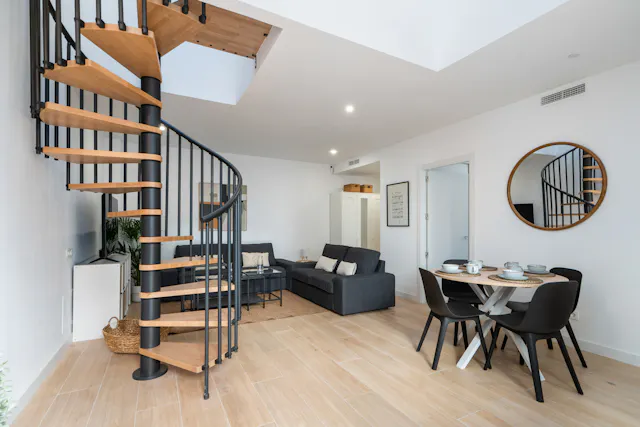 4-Bedroom House in Paseo de la Dirección, Madrid (1659736) room image 1