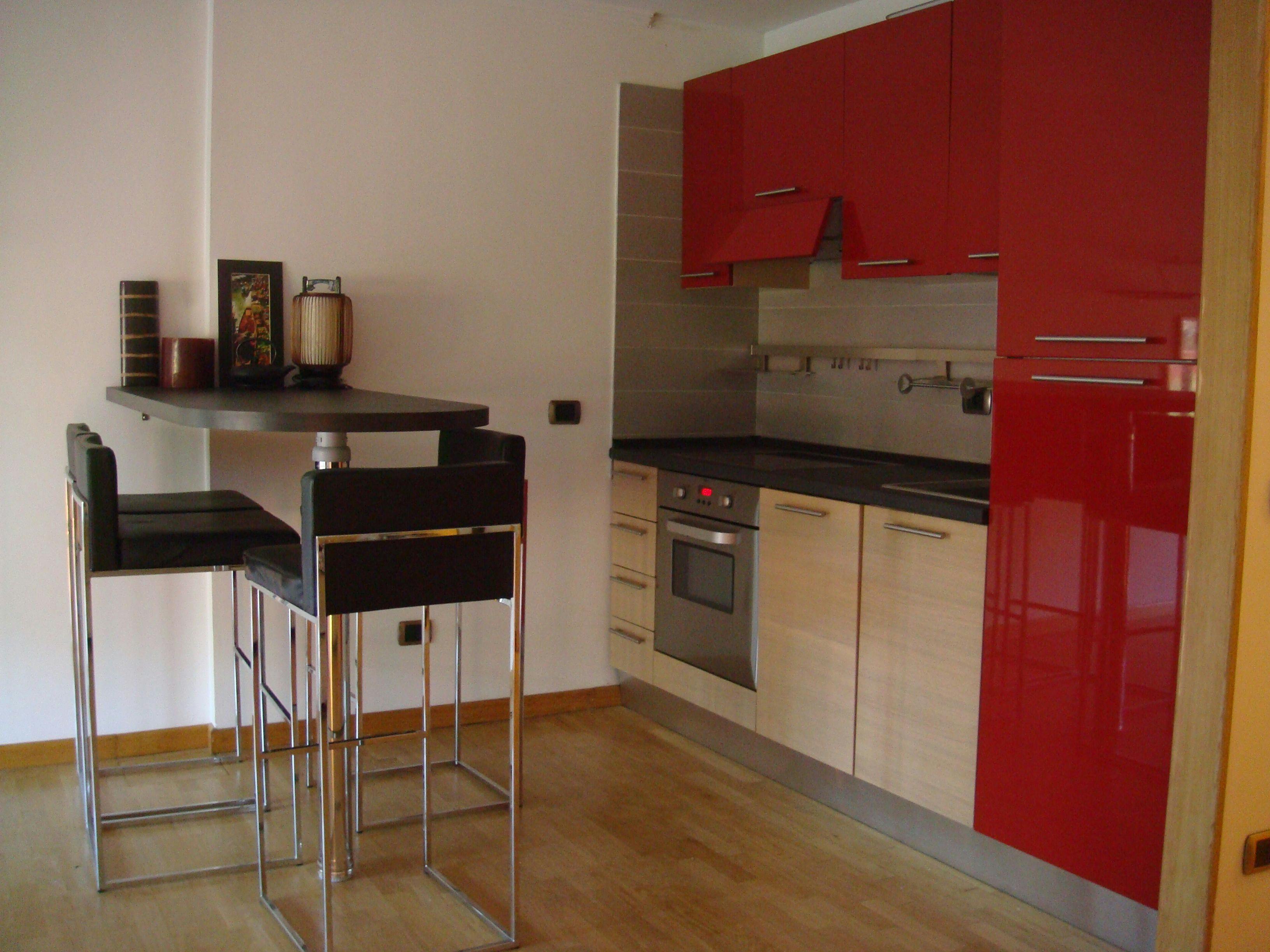 Studio for rent for €1,200 per month in Rome, Via Cassia