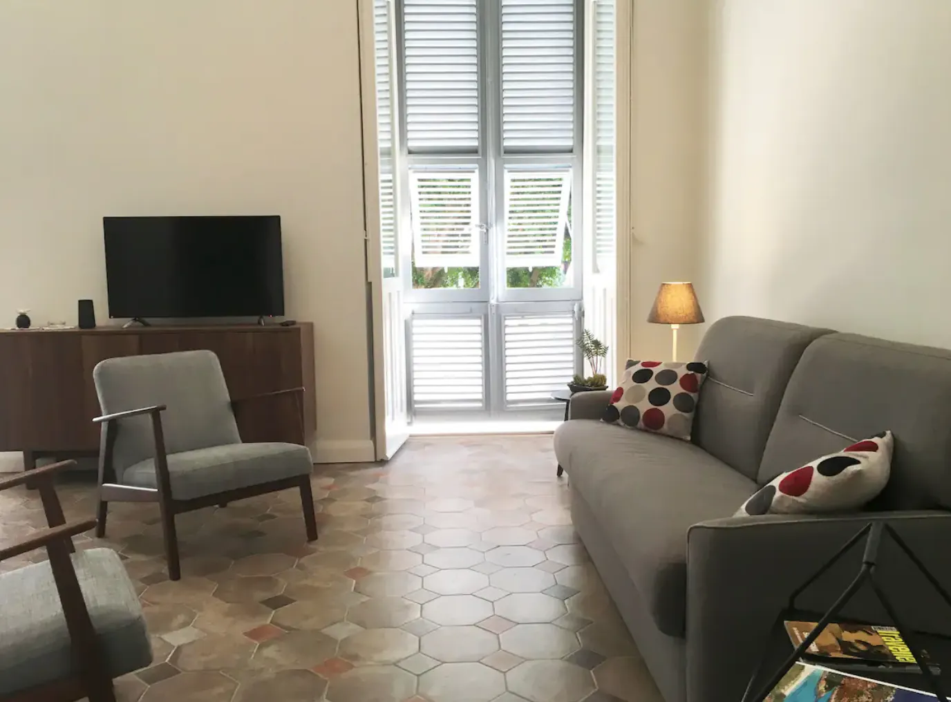 1-Bedroom Apartment in Piazza del Carmine, Cagliari ROOM 4