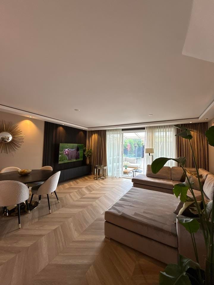 Woning aan Litasweg, Amsterdam