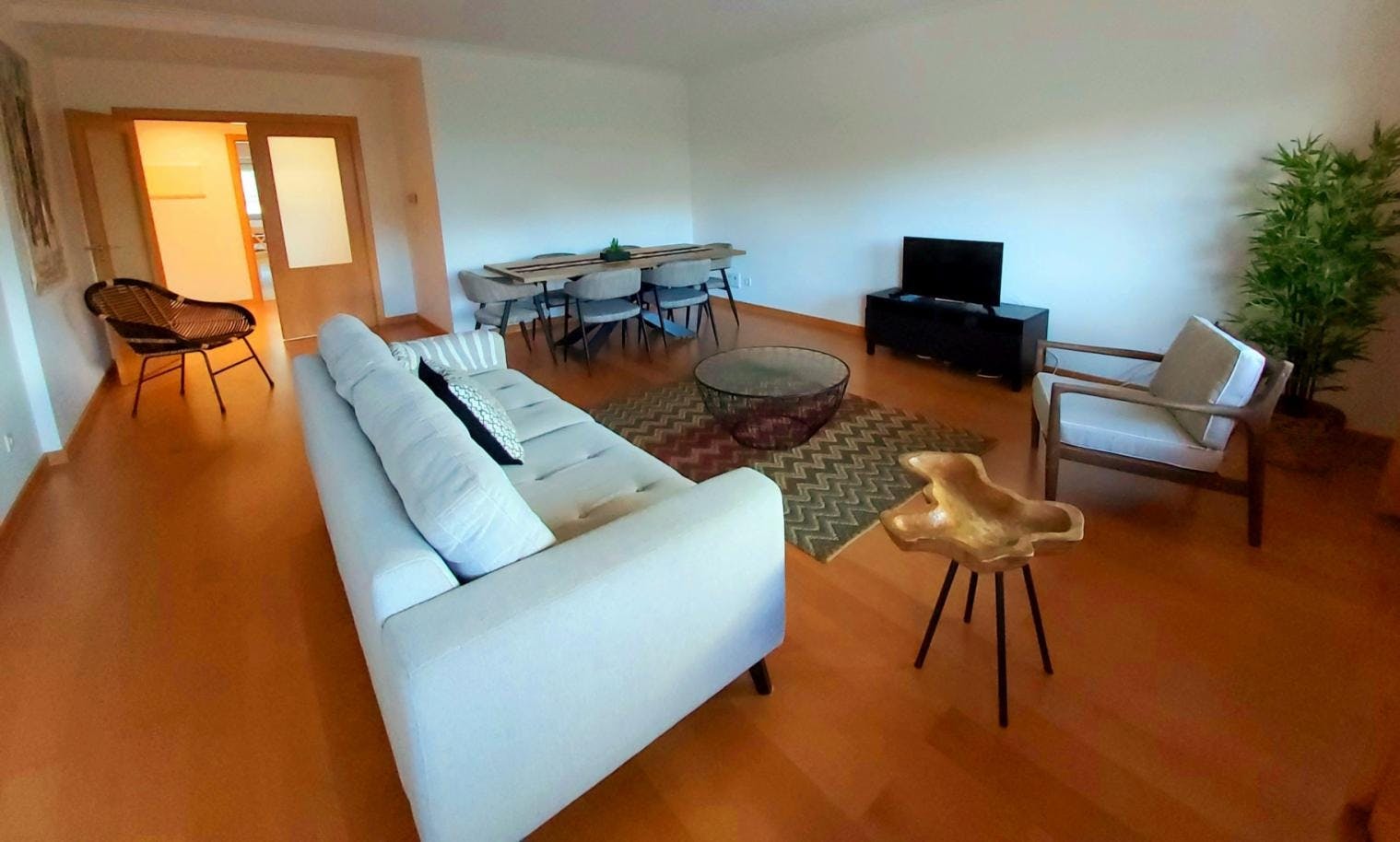 Appartamento in affitto a 1400 € al mese a Lisbon, Rua André de Resende