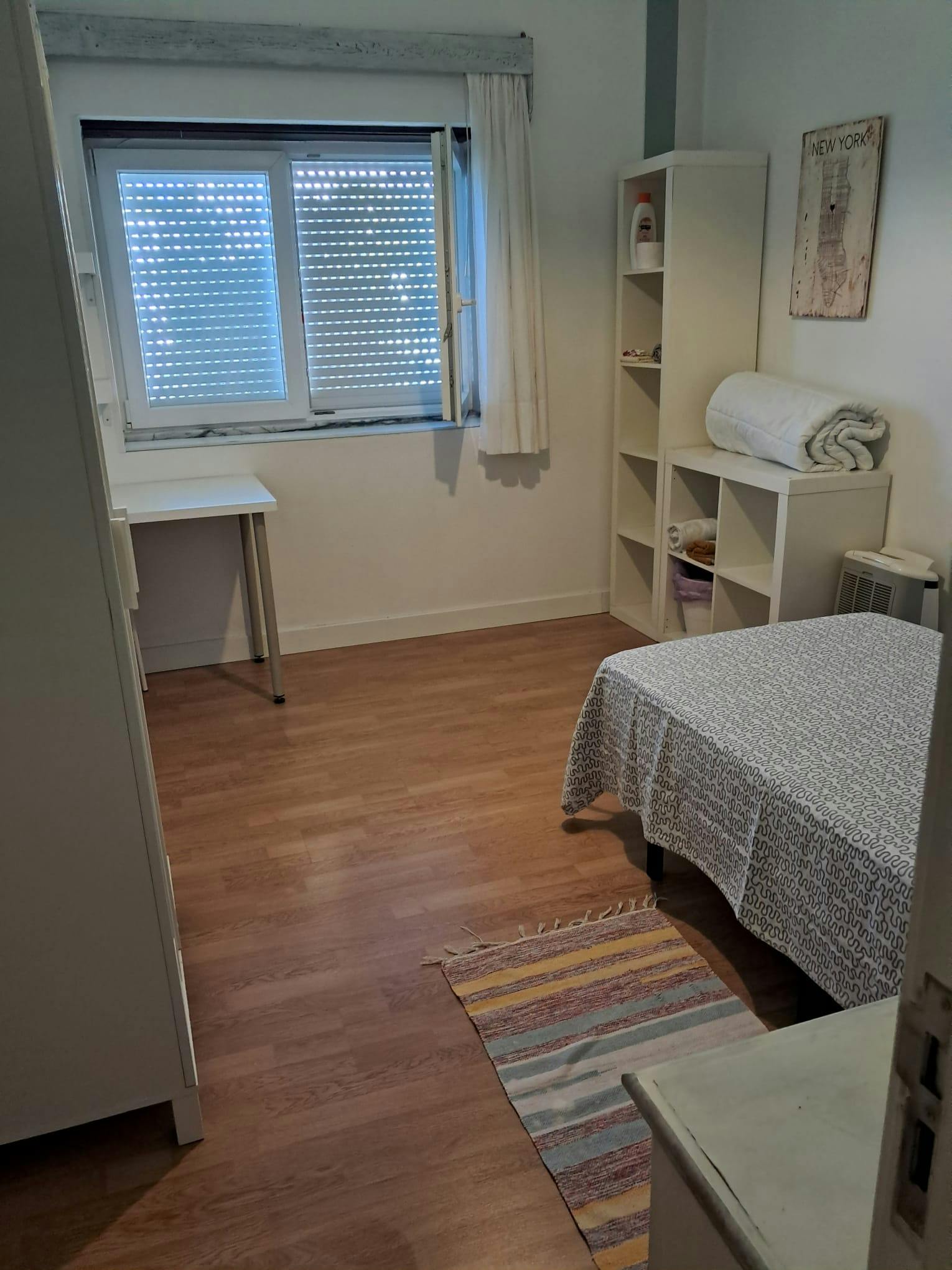 私人房间 正在以 €330 的月租出租，其位于 Caldas da Rainha, Rua Cidade de Abrantes