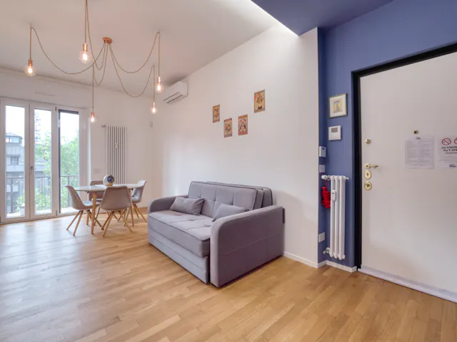 2-Bedroom Apartment in Via Sebastiano Veniero, Milan (1659883) room image 1