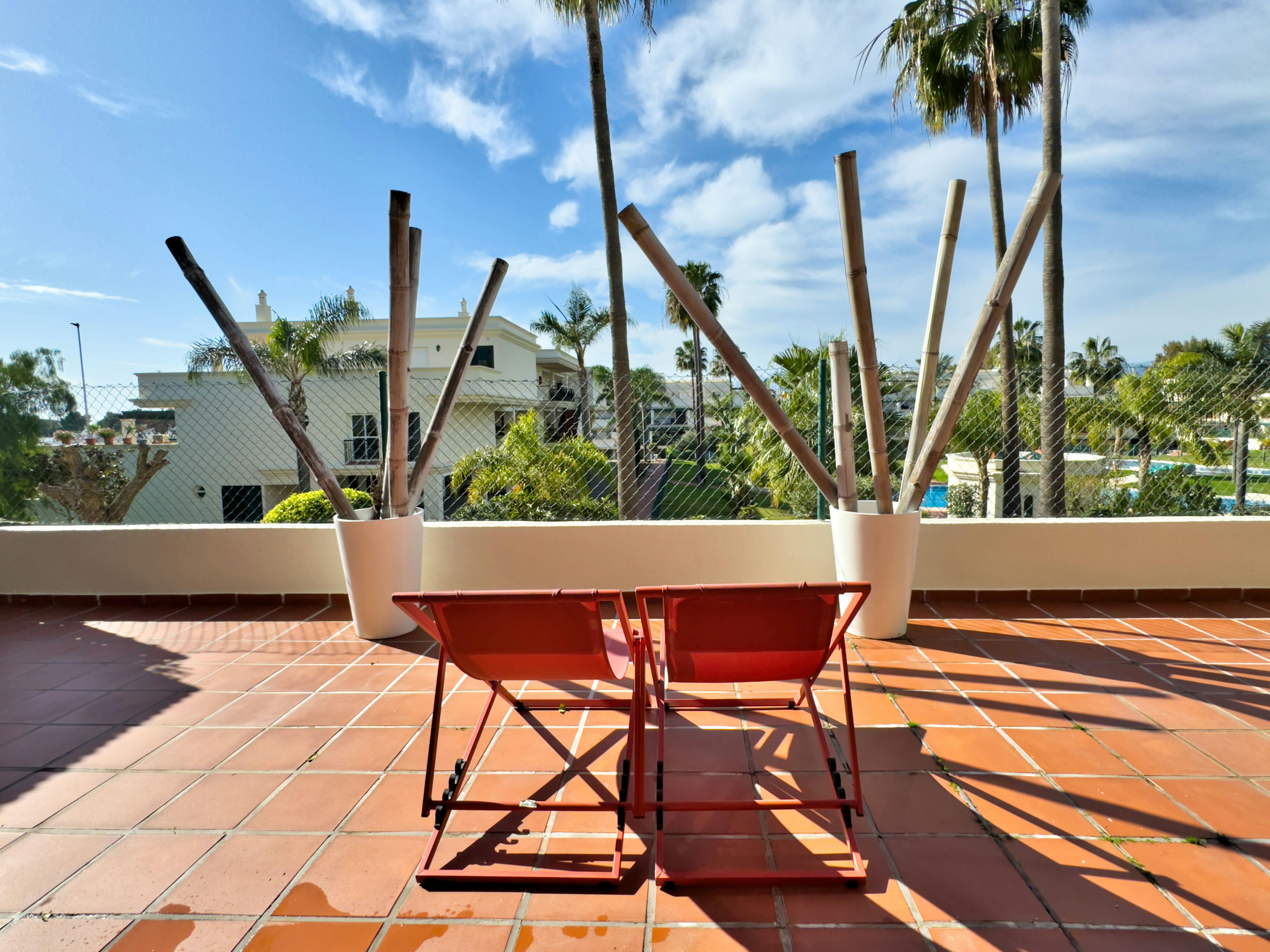 Квартира сдается в аренду за 2 500 € в месяц в Marbella, Calle Río Duero