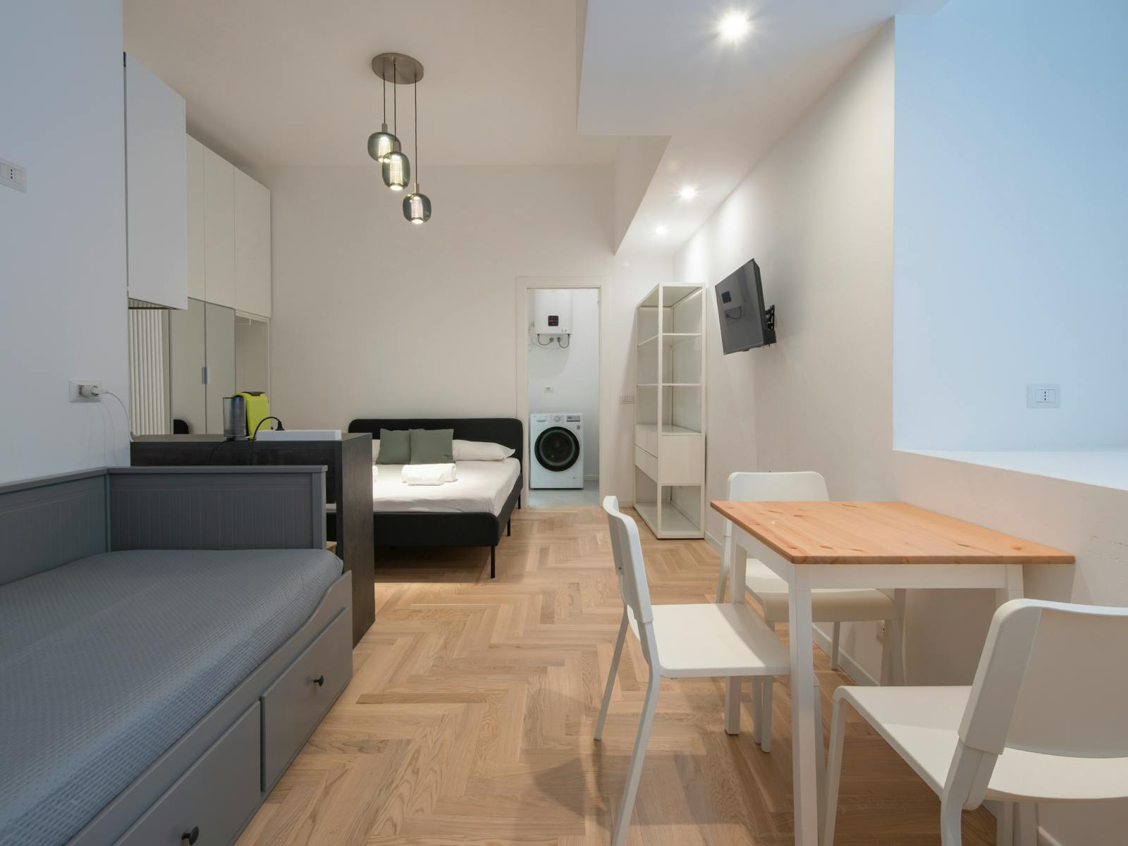 Via Val Strona, Milan preview