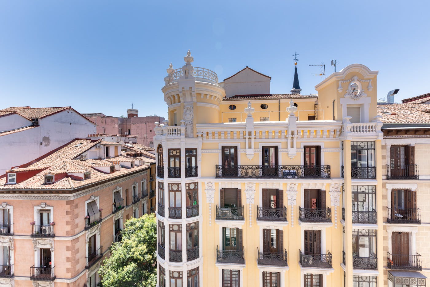 preview gallery tile