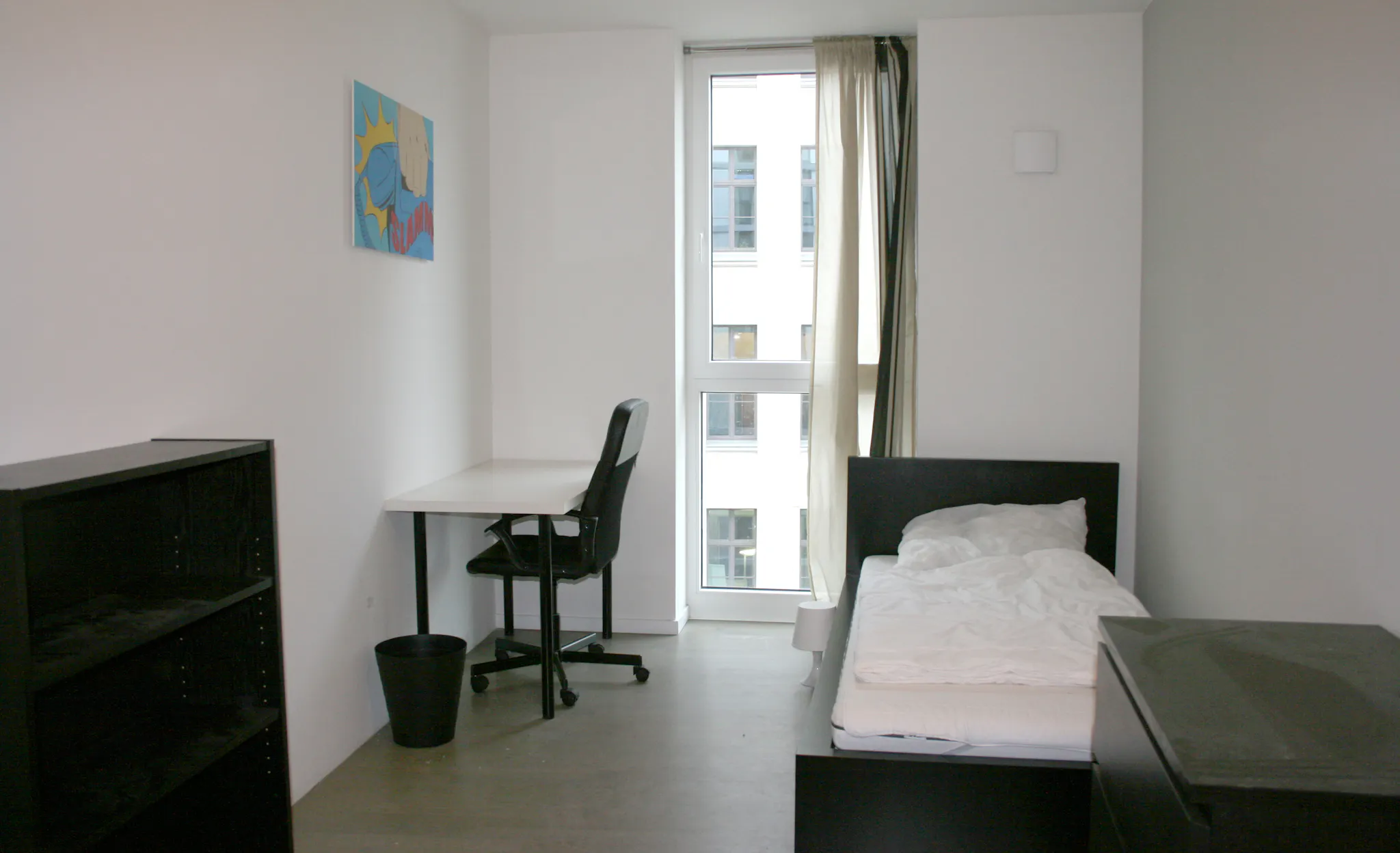 Bernhard-Weiß-Straße, Berlin preview