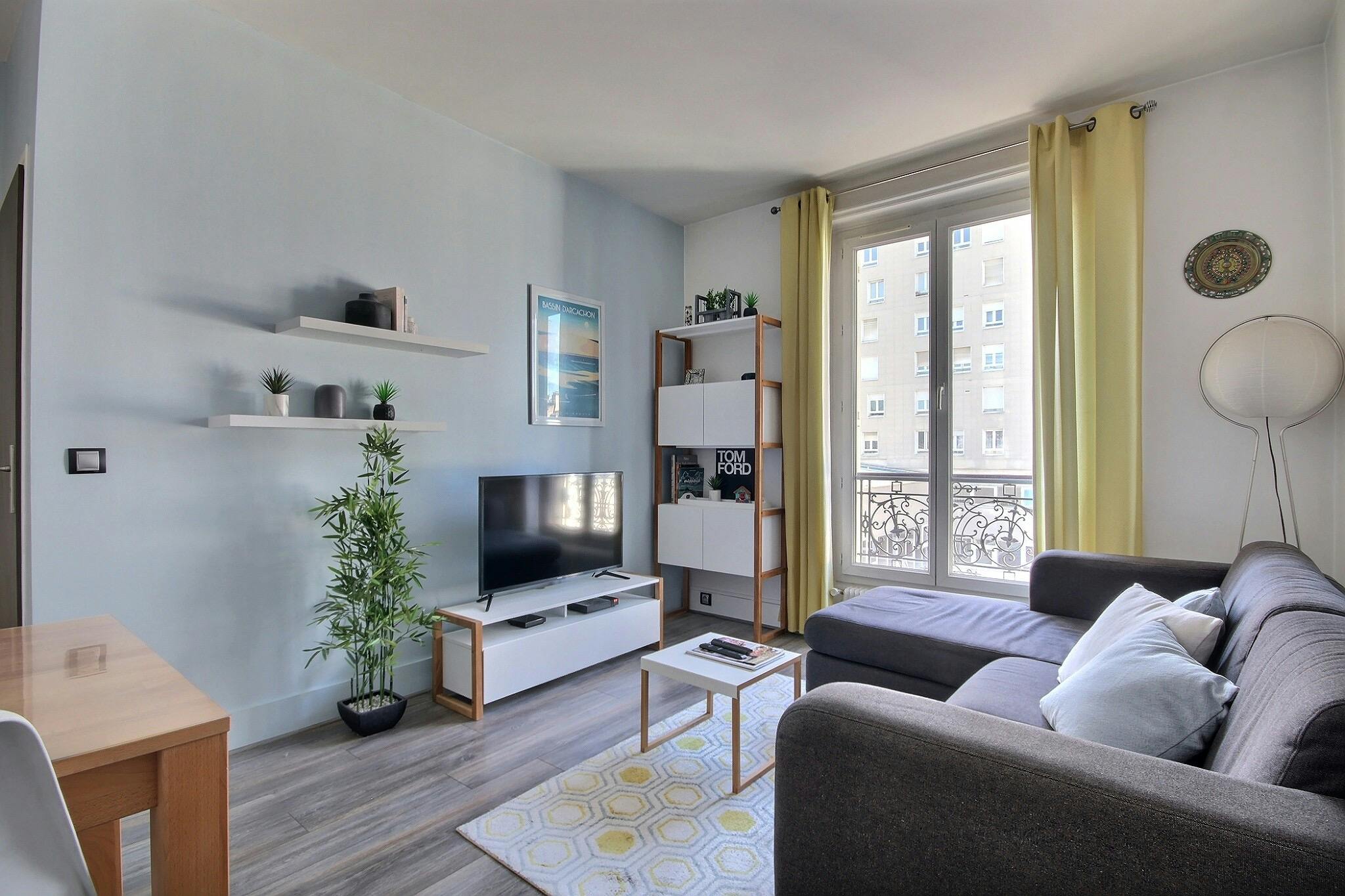 Place Henri Barbusse, Levallois-Perret preview