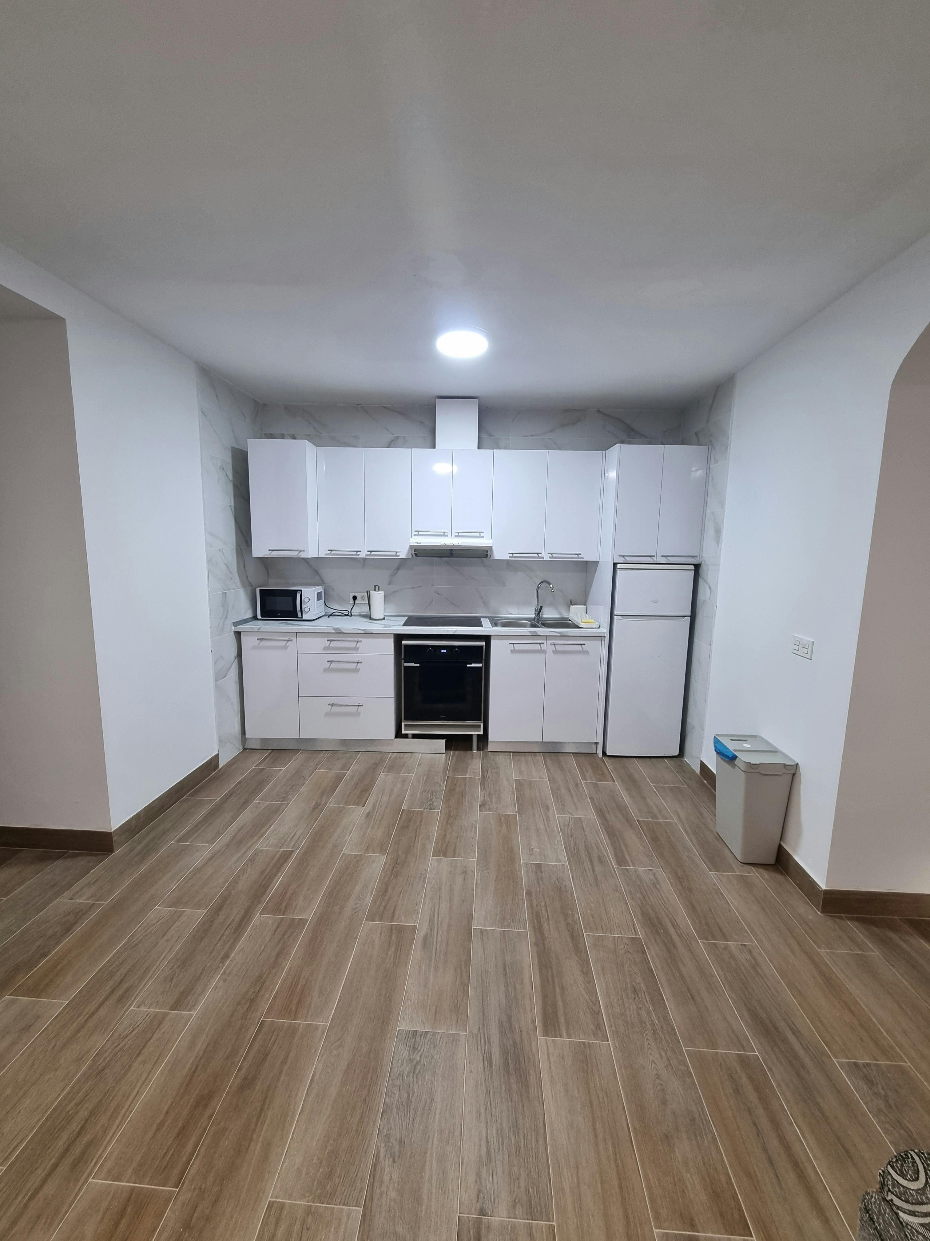 Private room for rent for €300 per month in La Ñora, Calle Rosario