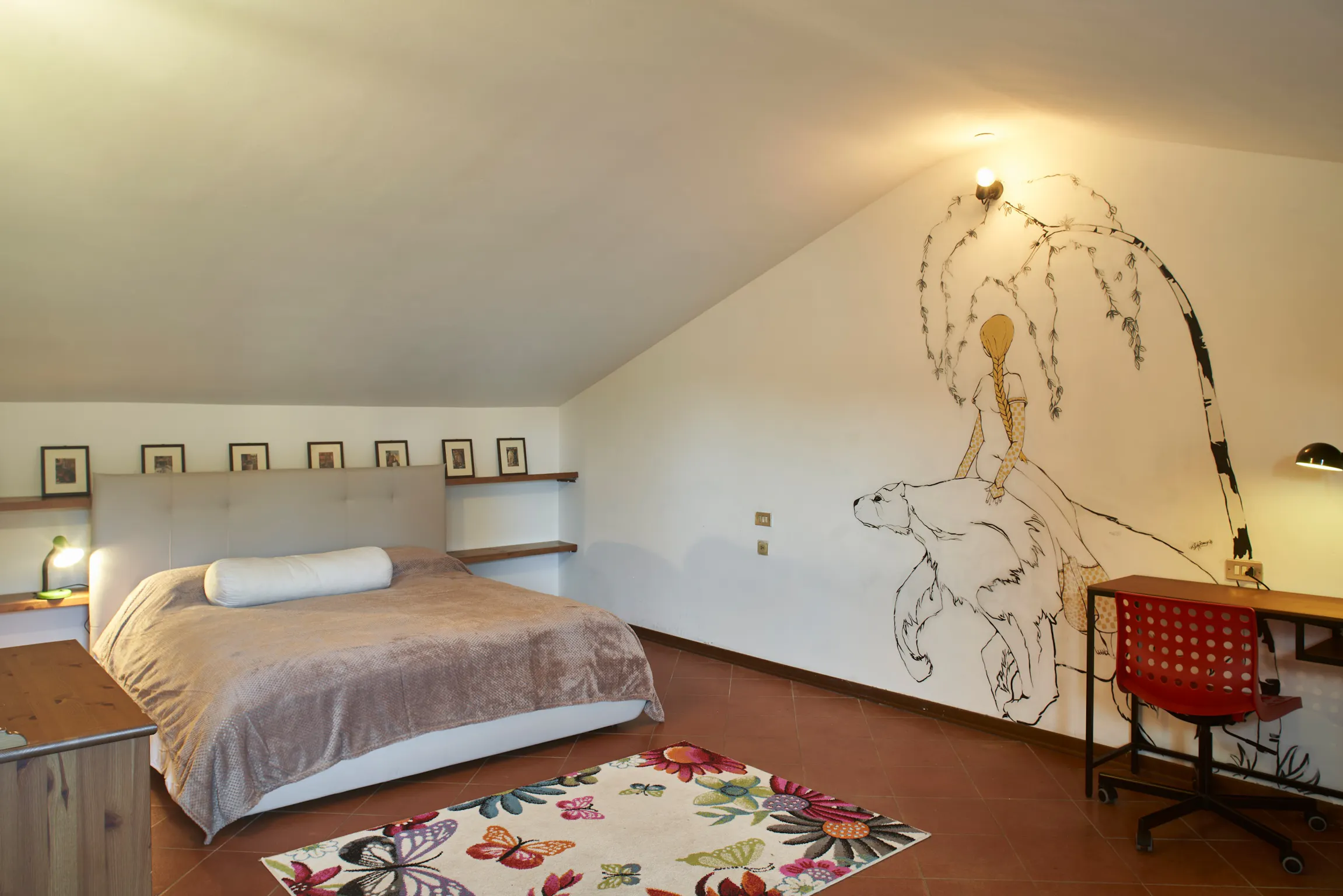 2-Bedroom Apartment in Via Antonio Lombardi, Siena 3