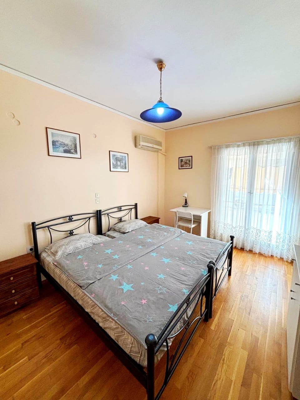 Private room for rent for €400 per month in Athina, Stavropoulou