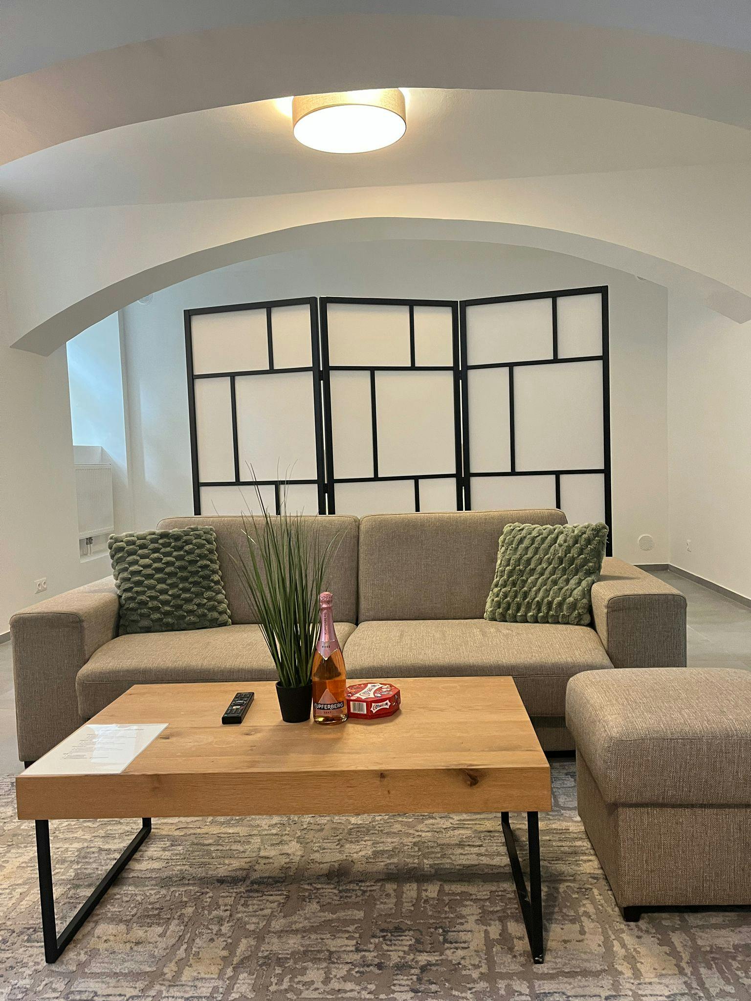 Schönbrunner Straße, Vienna preview