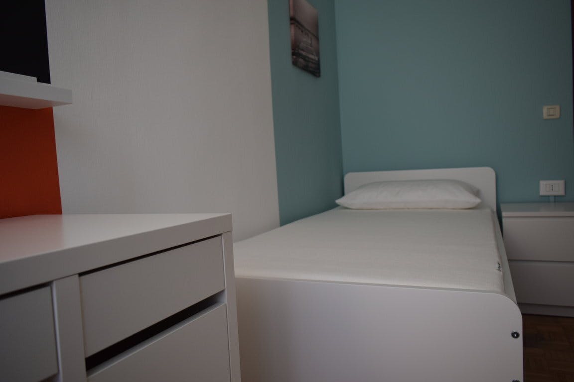 Single room Brescia, 1 bed, 16m² — photo 3