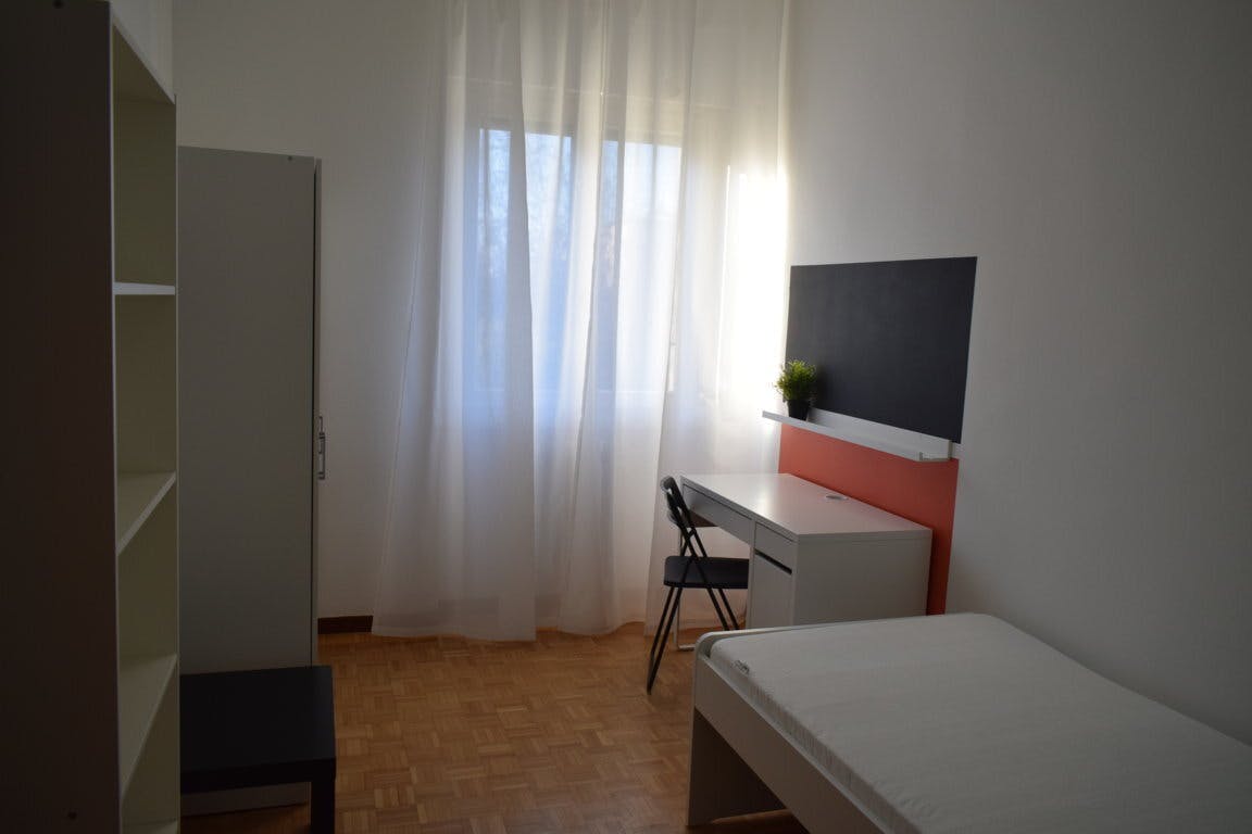 Single room Brescia, 1 bed, 16m² — photo 10