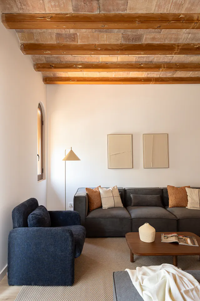2-Bedroom Apartment in Carrer de Joaquín Costa, Barcelona (1660218) room image 2