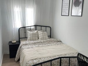 Private room for rent for €295 per month in Benetússer, Carrer el Palleter