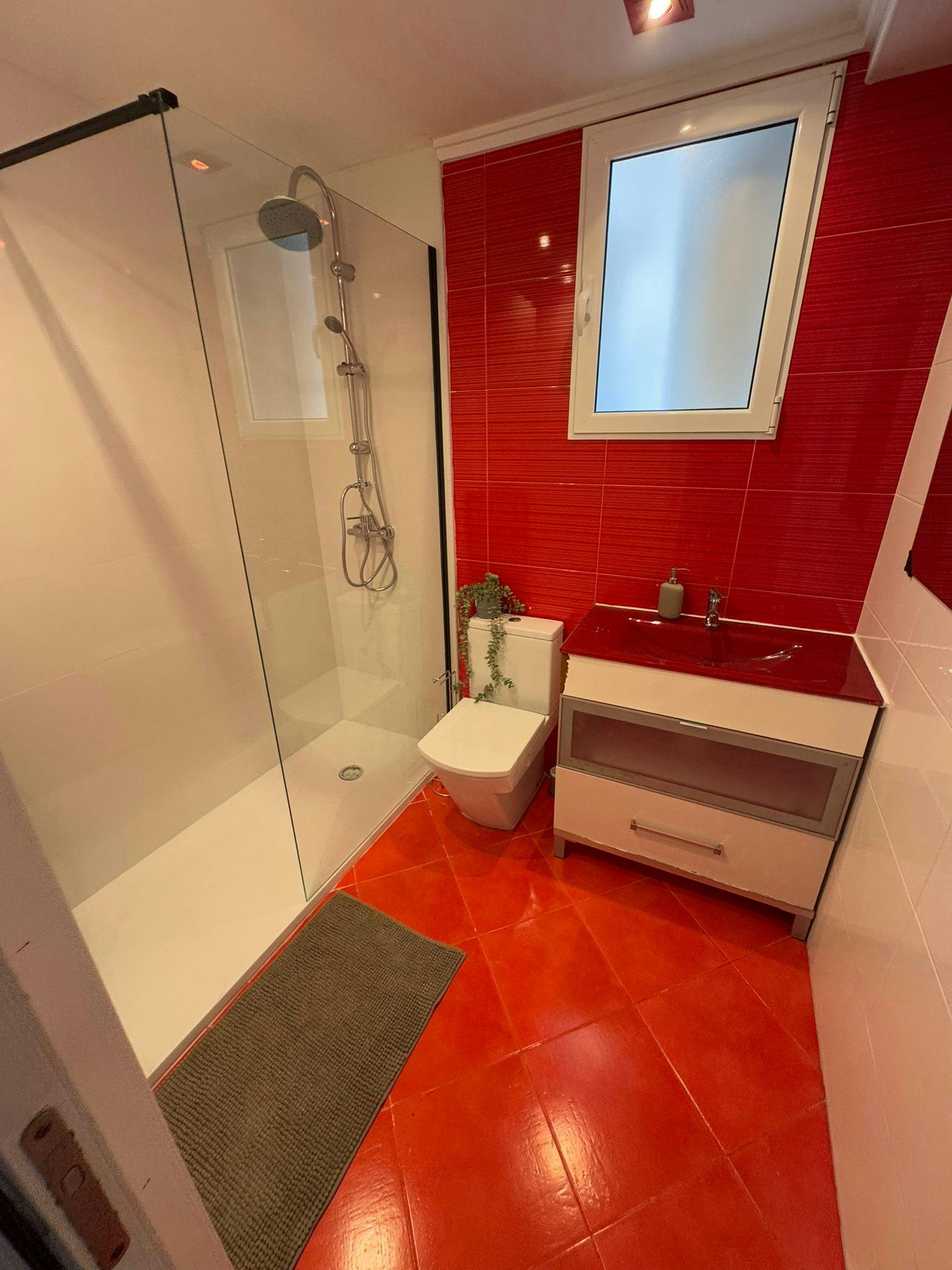 Single room Paiporta, 1 bed, 7m² — photo 4