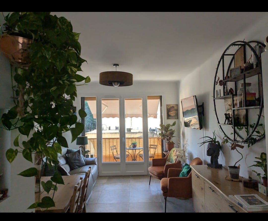 Wohnung zu mieten für 1.500 € pro Monat in La Ciotat, Avenue Fernand Gassion