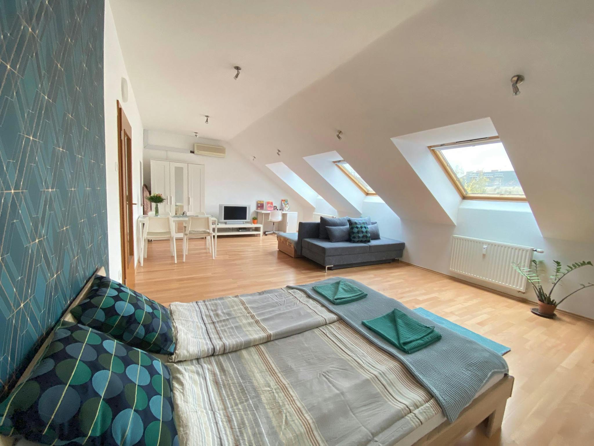 Erkel utca, Budapest preview