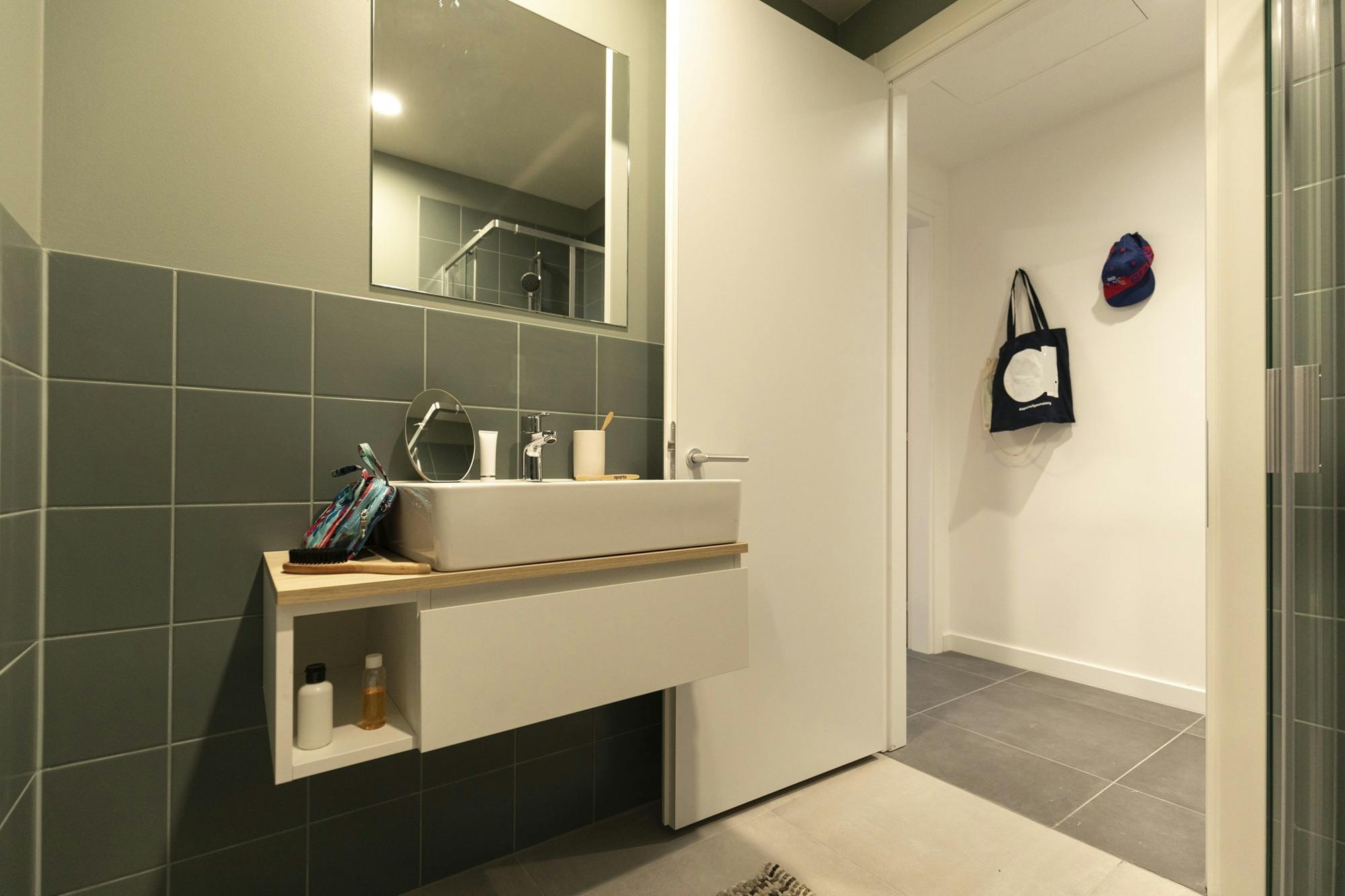 preview gallery tile