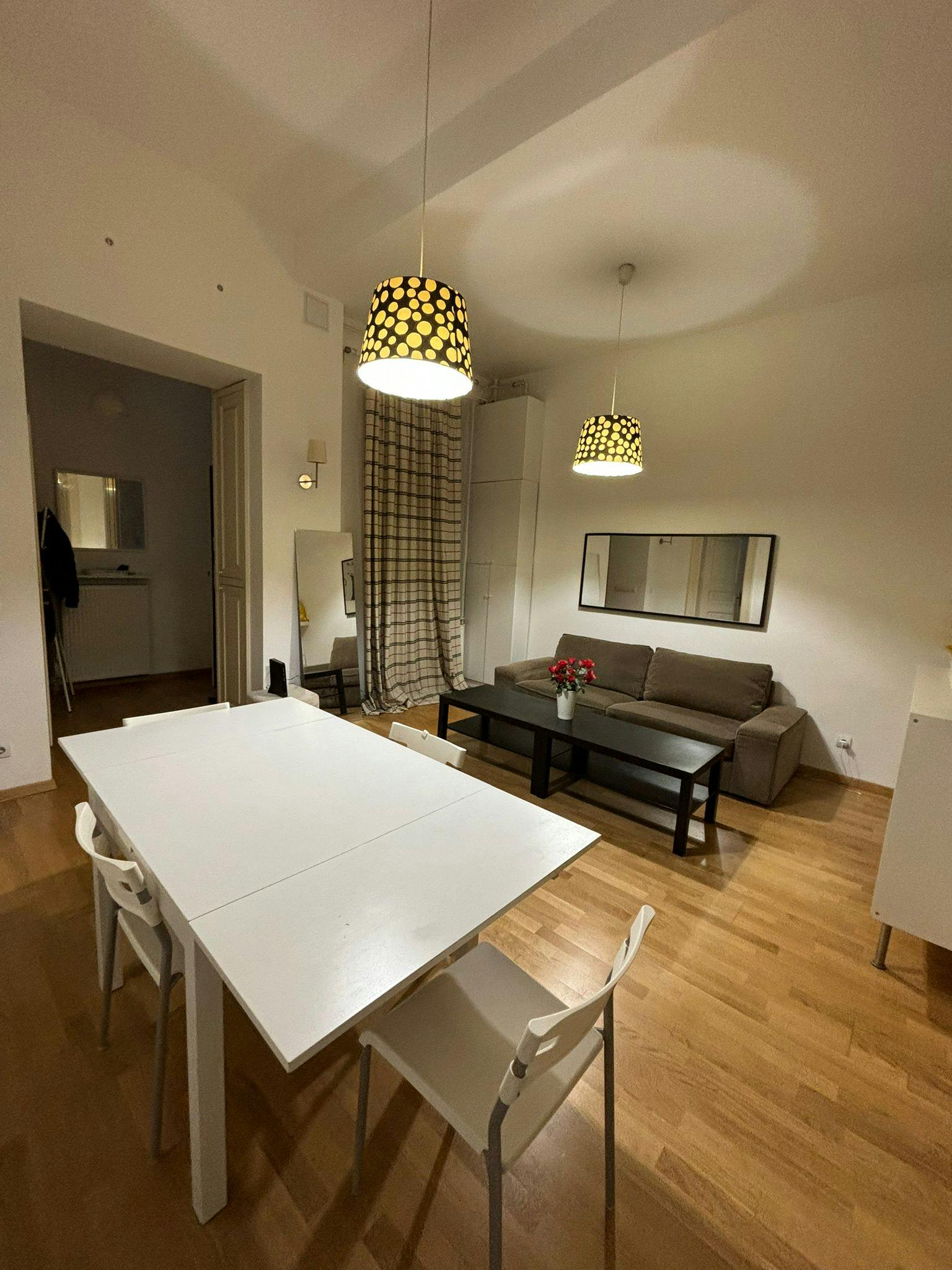 Hegedű utca, Budapest preview