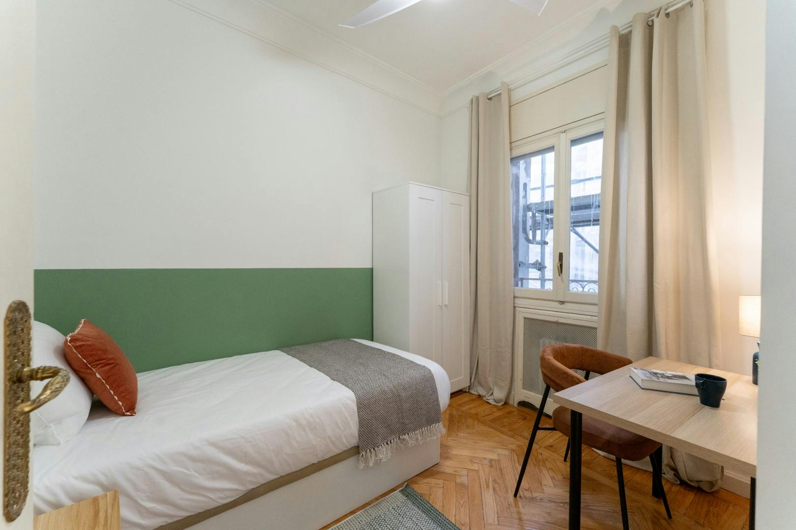 Cuesta de San Vicente, Madrid preview