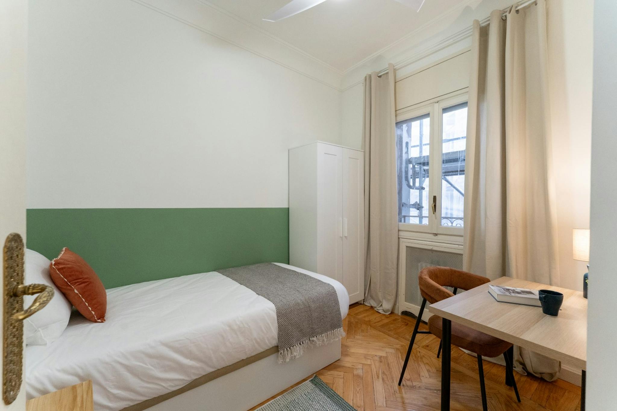 Cuesta de San Vicente, Madrid preview