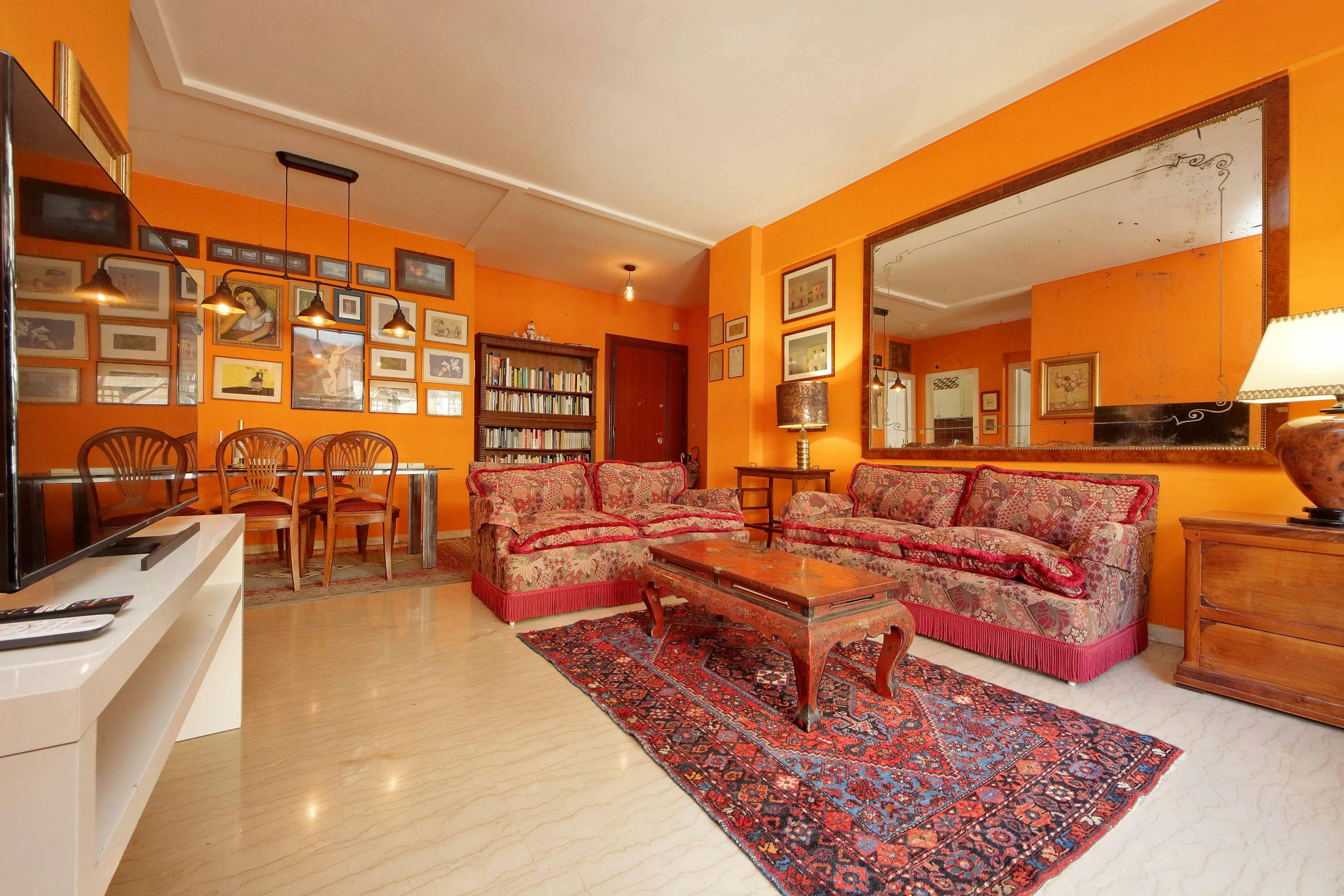 Apartment for rent for €2,700 per month in Rome, Via Cesare Pascarella