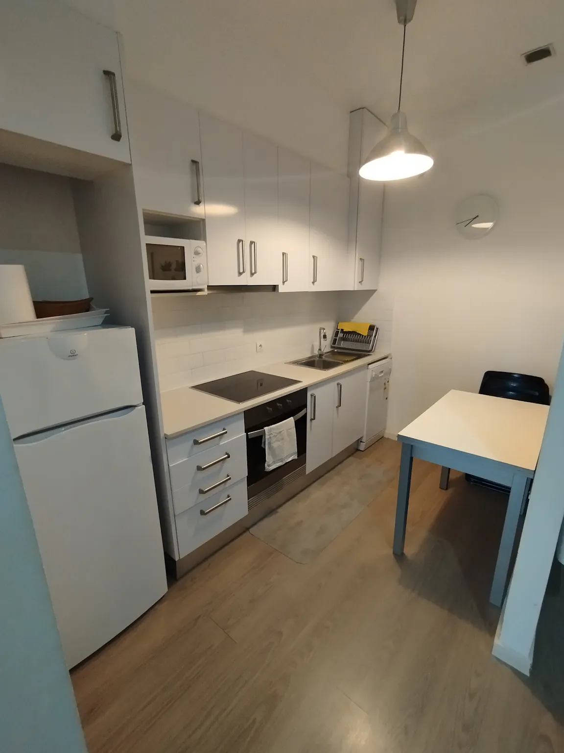 2-Bedroom Apartment in Carrer de Tamarit, Barcelona (1660543) ROOM 4