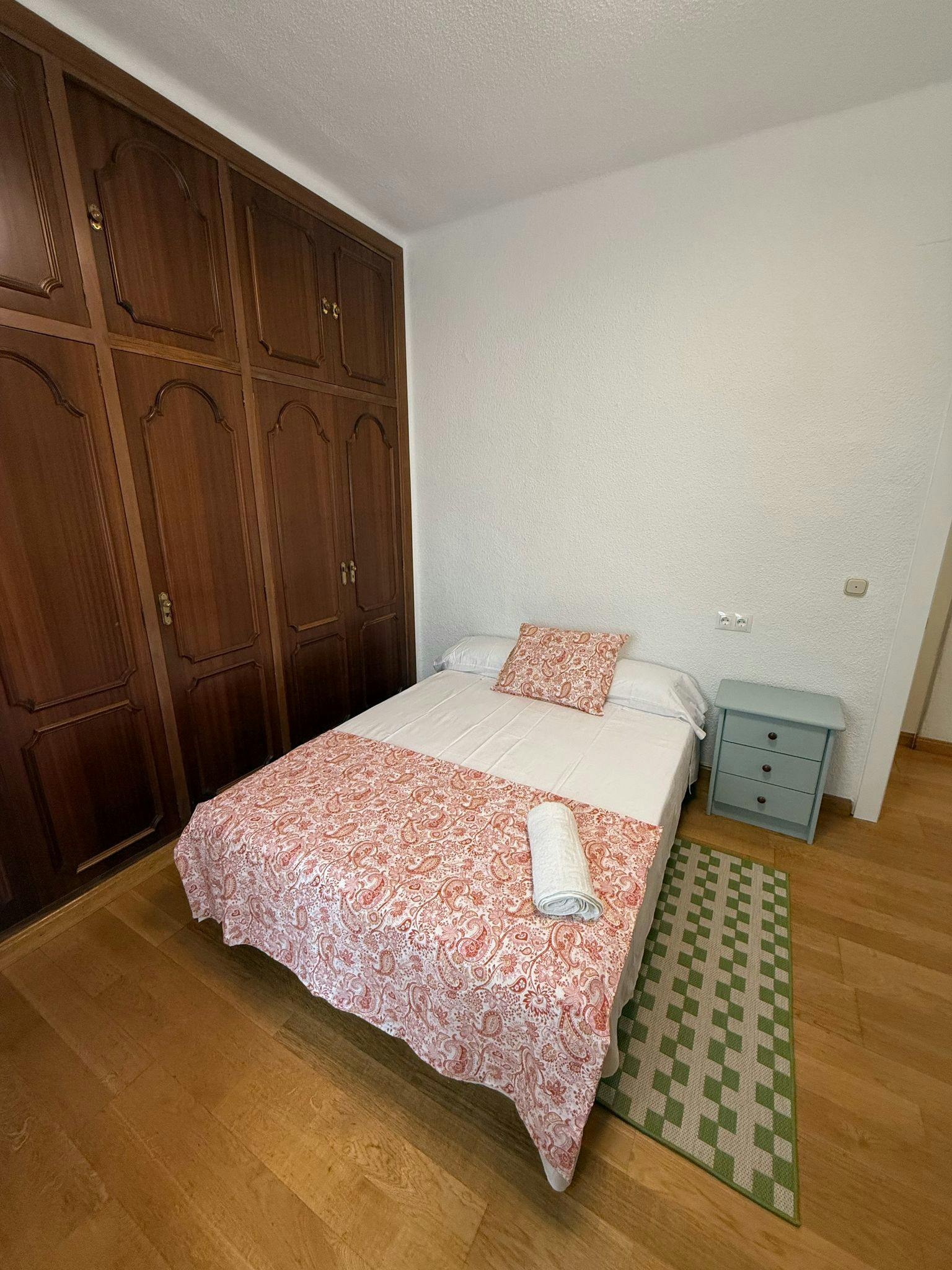 Private room for rent for €500 per month in Málaga, Avenida del Comandante Benítez