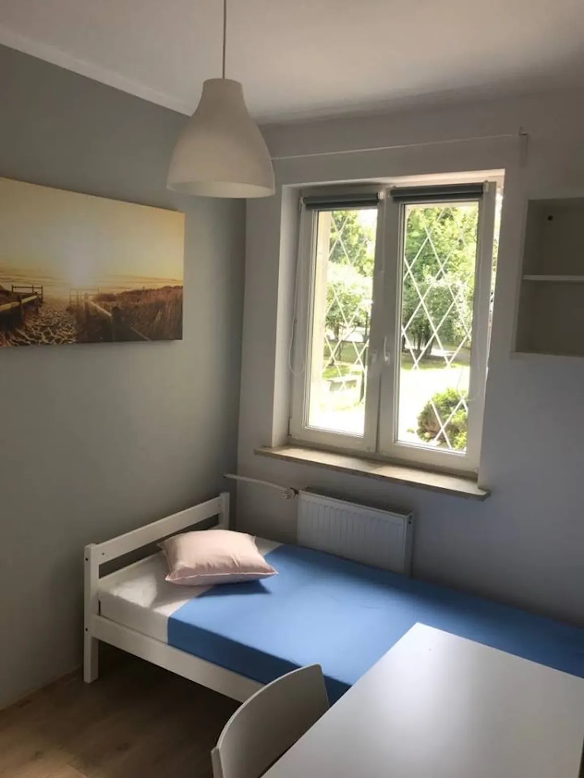 Na Uboczu, Warsaw preview