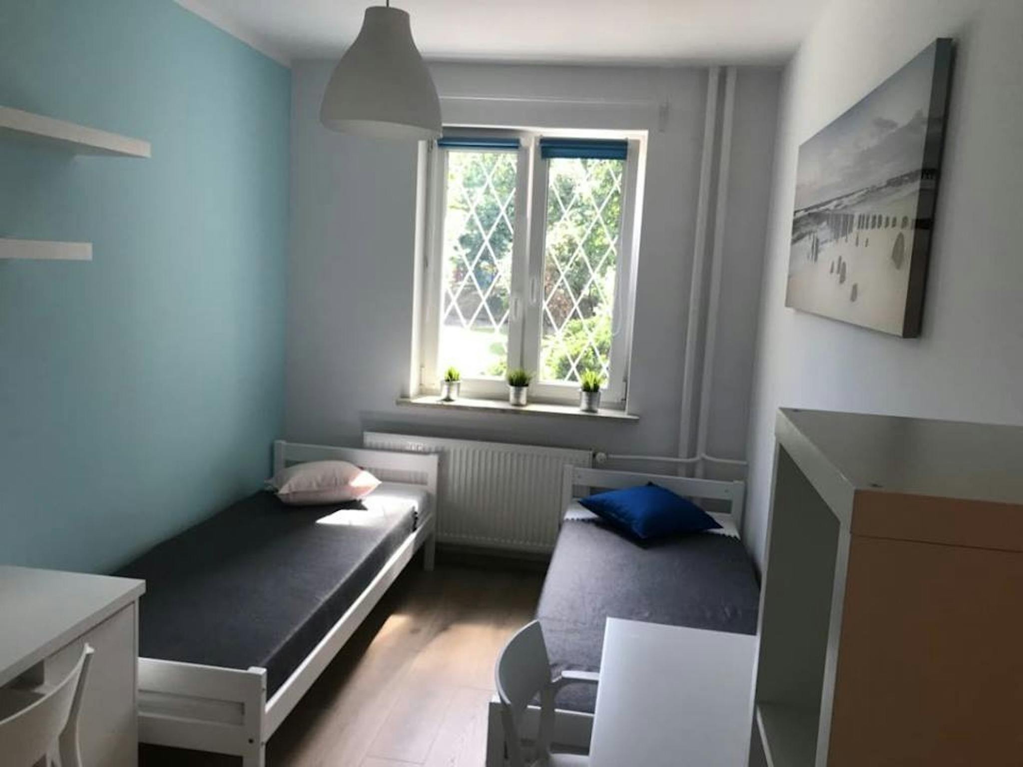 Na Uboczu, Warsaw preview