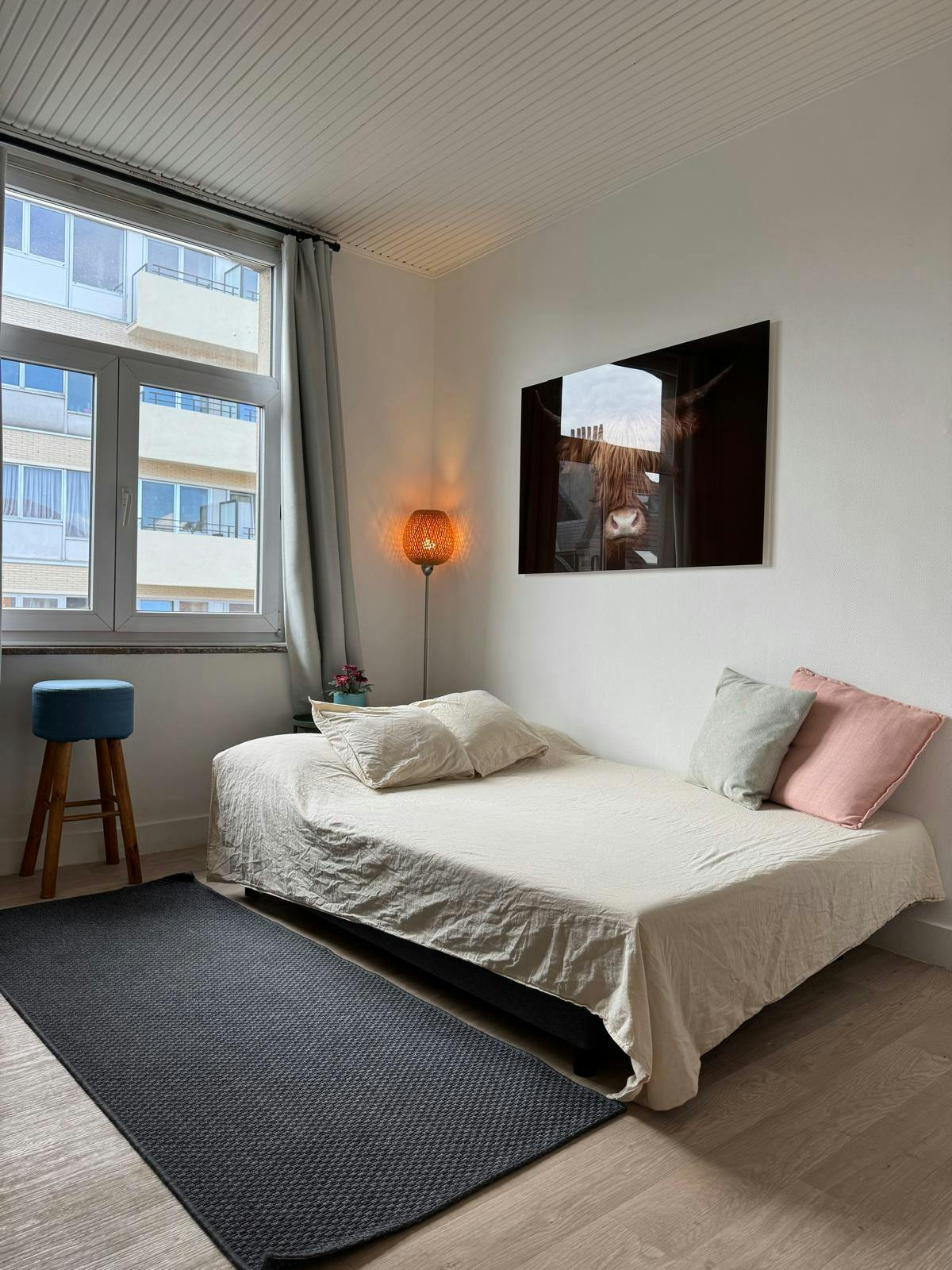 Studio à louer pour 820 €/mois à Saint-Gilles, Avenue Ducpétiaux