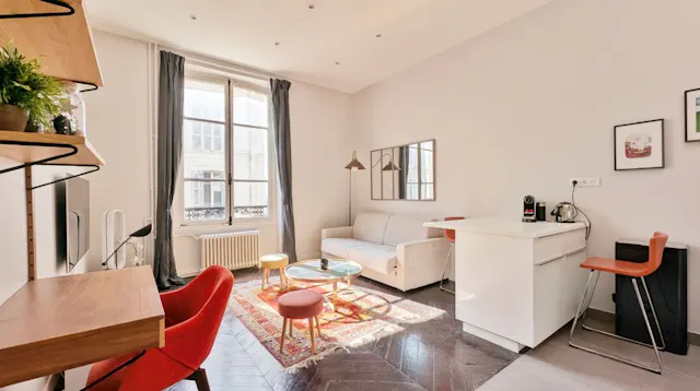 1-Bedroom Apartment in Rue du Colisée, Paris (1660721) room image 2