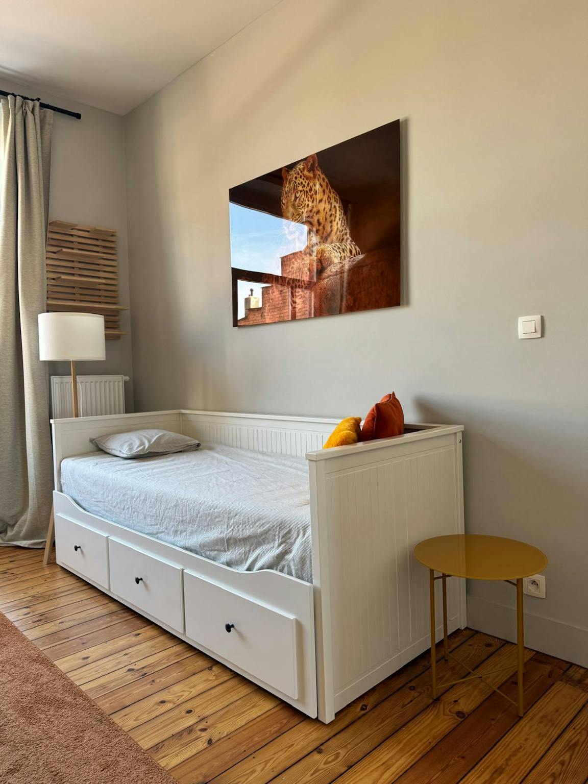 Rue Marconi, Forest preview