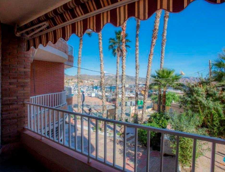 Apartment for rent for €880 per month in Puerto de Mazarrón, Plaza del Mar