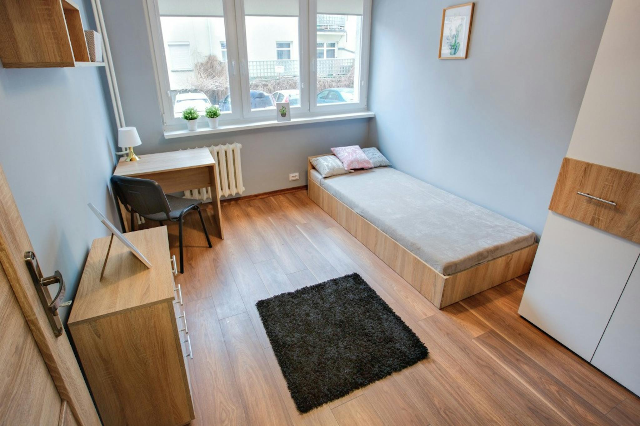 Ostrobramska, Warsaw preview