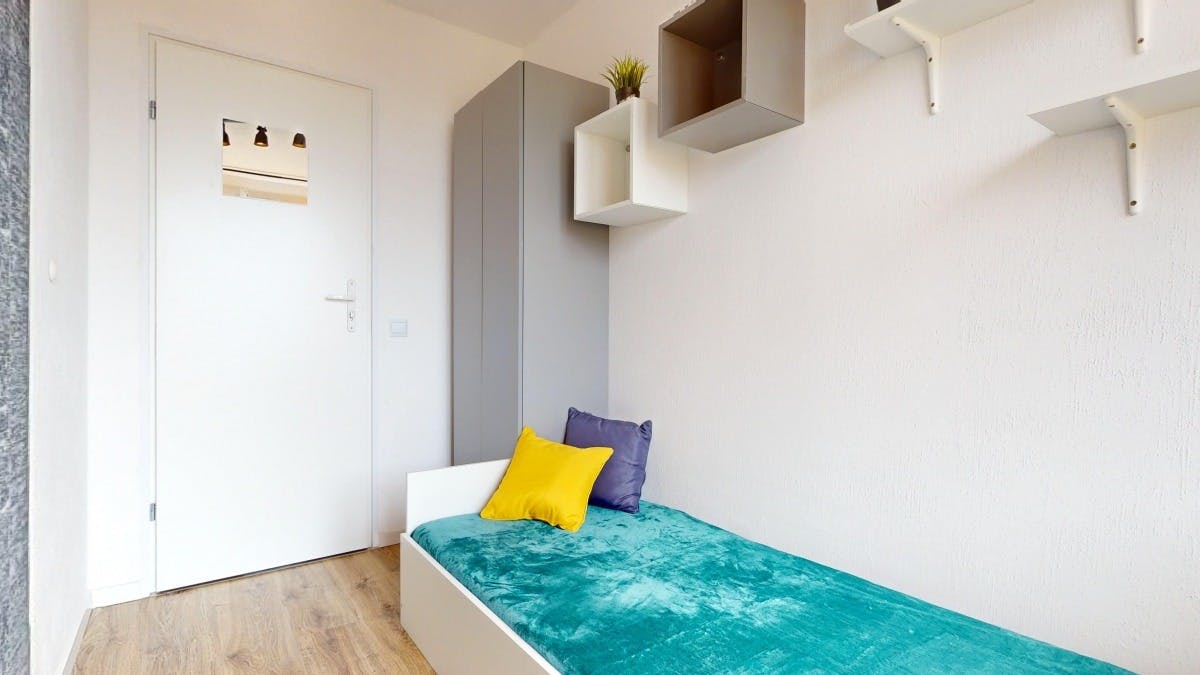 Ostrzycka, Warsaw preview