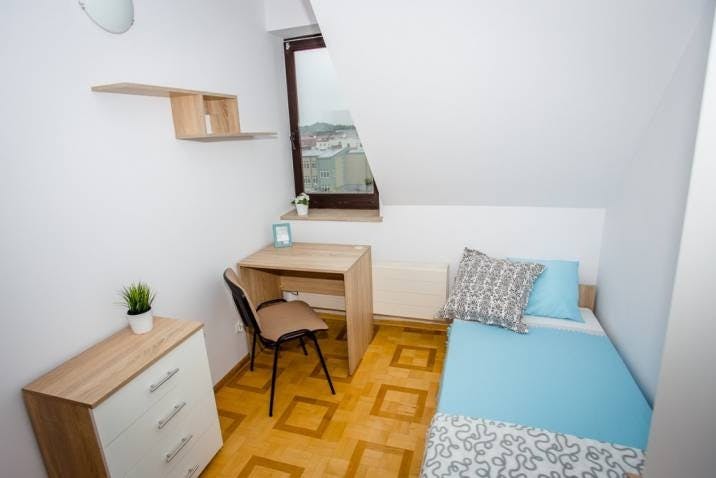 Private room for rent for PLN 1,710 per month in Warsaw, Pod Strzechą