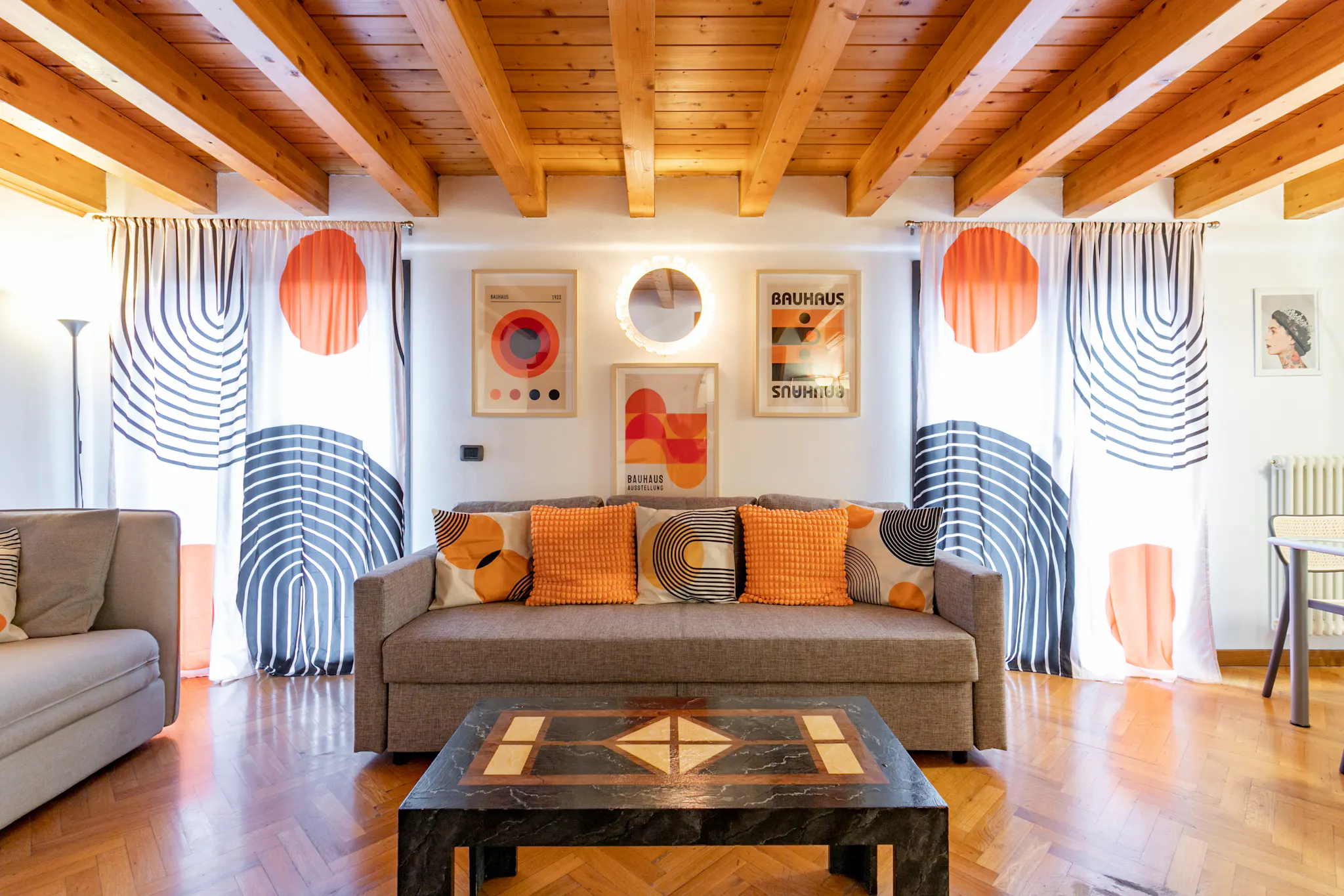 Viale Lunigiana, Milan preview