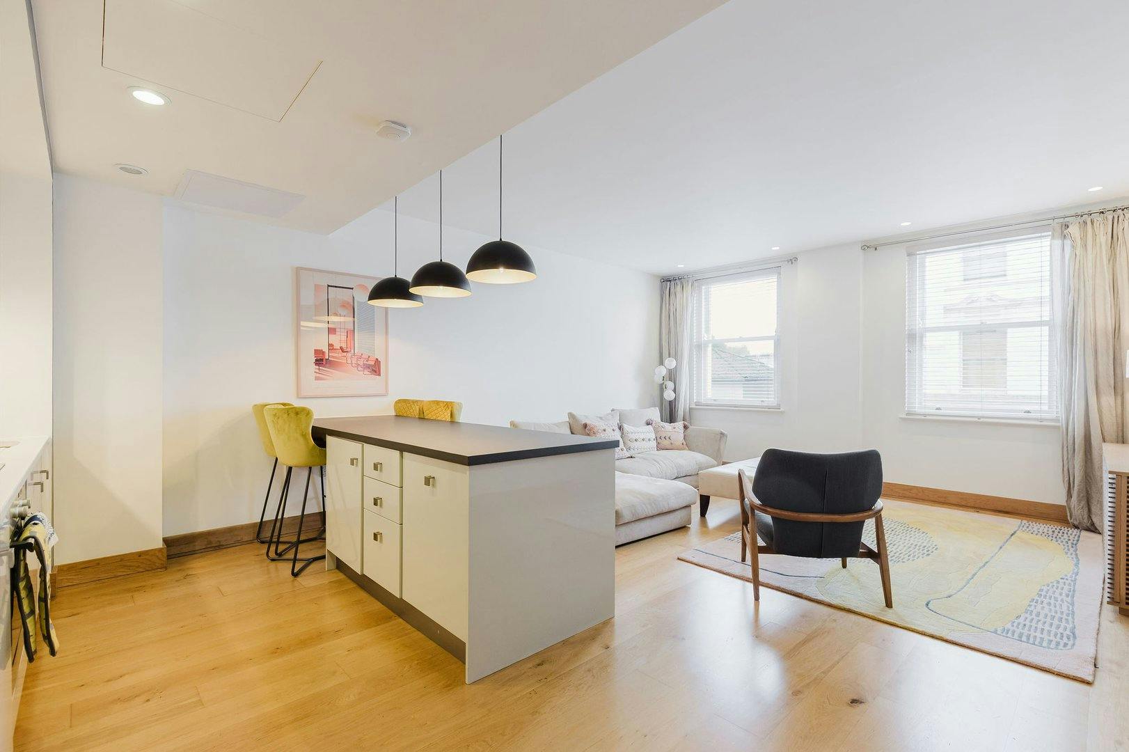 Apartment London, 2 beds — photo 1