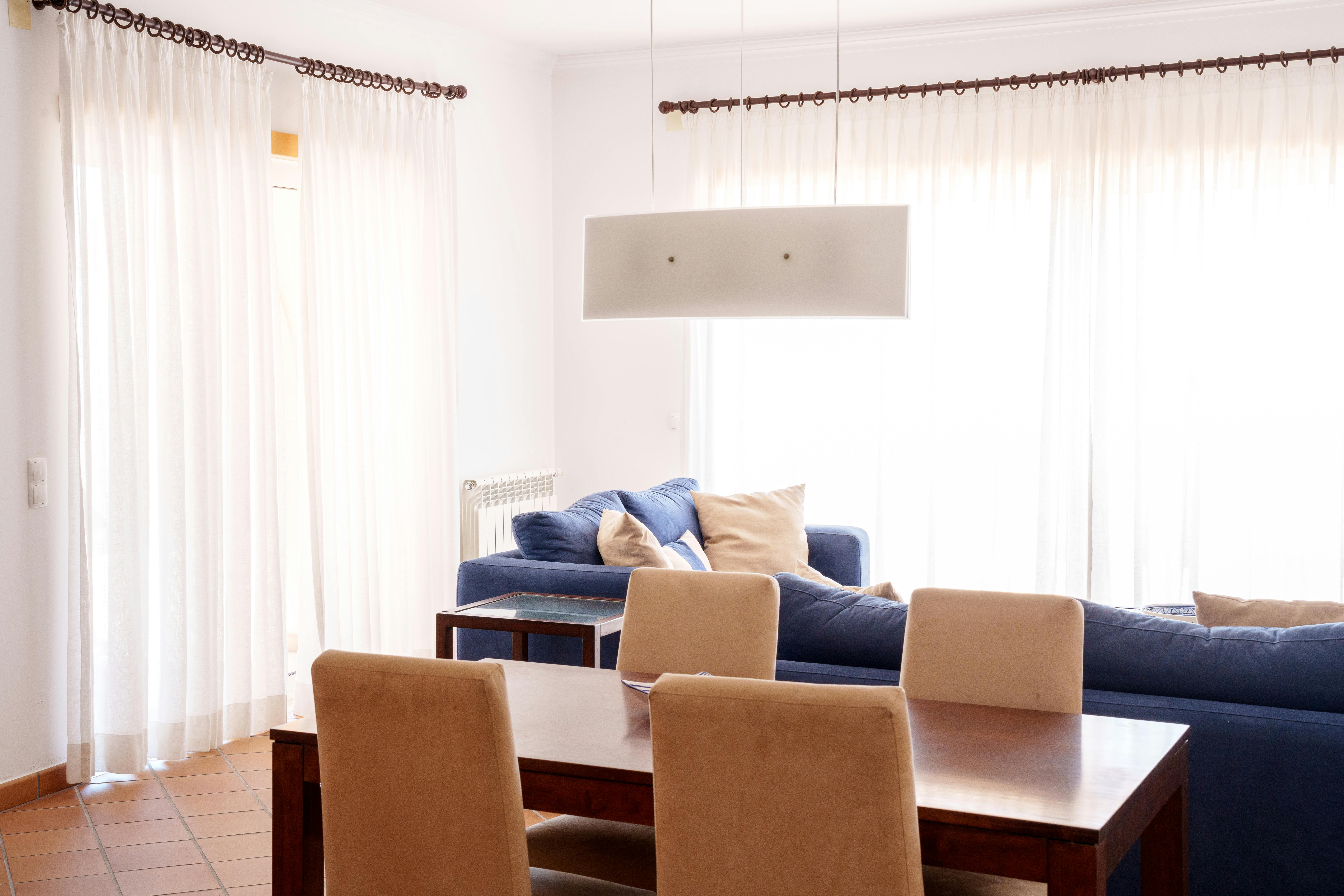 Apartment for rent for €850 per month in Óbidos, Rua Josefa de Óbidos