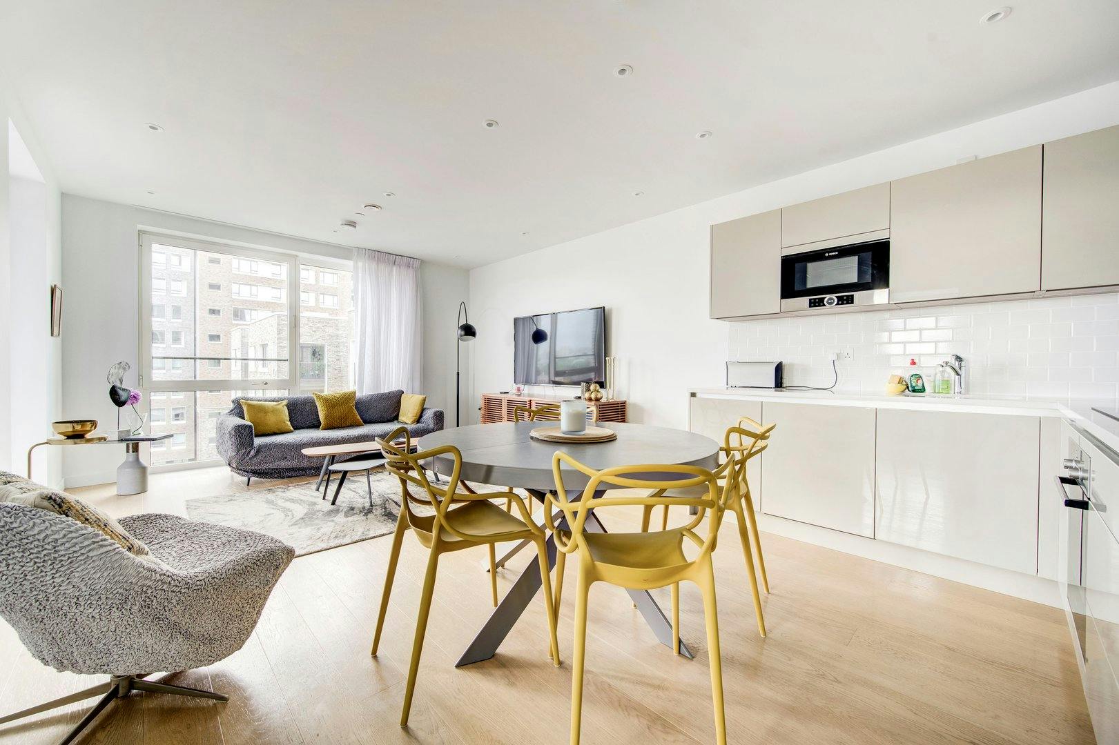 Apartment for rent for £9,999 per month in London, Sayer Street