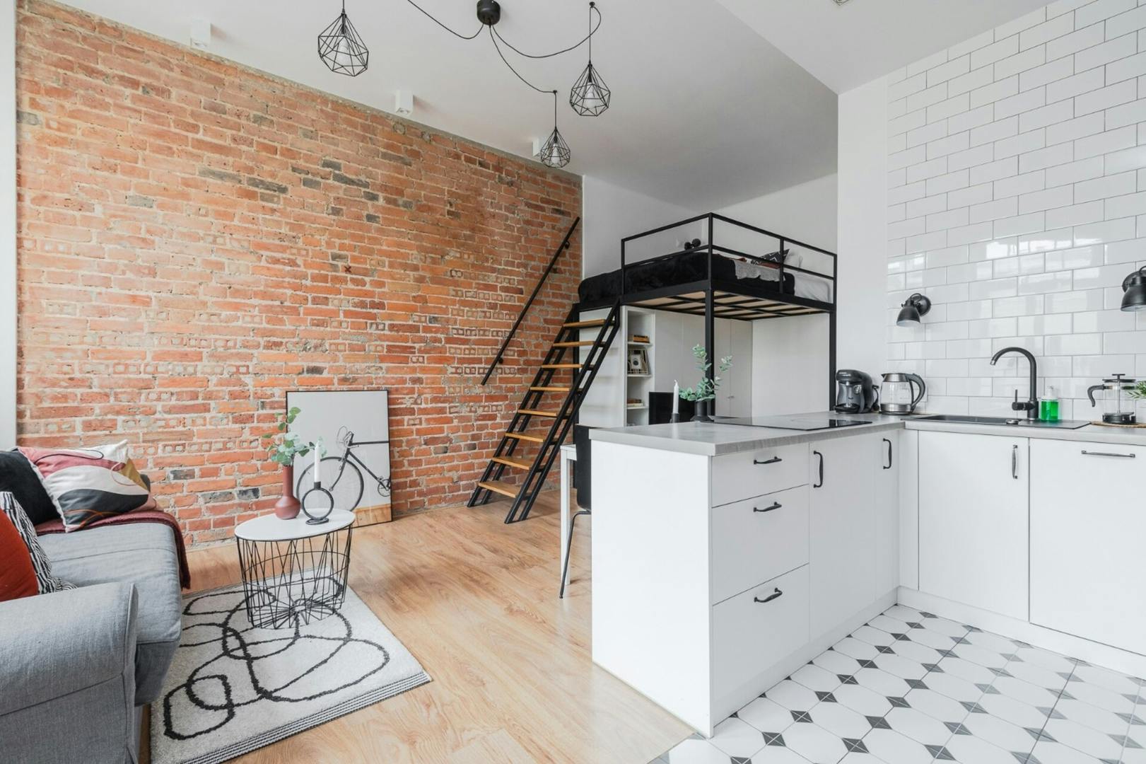 Студія за оренду для 4 200 PLN на місяць у Warsaw, Brzeska