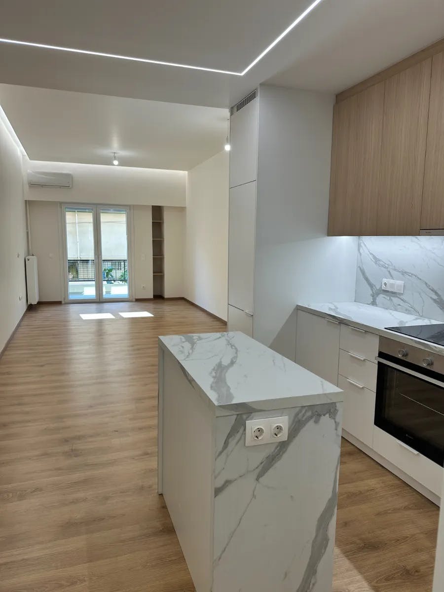 Apartment for rent for €1,100 per month in Athina, Klada