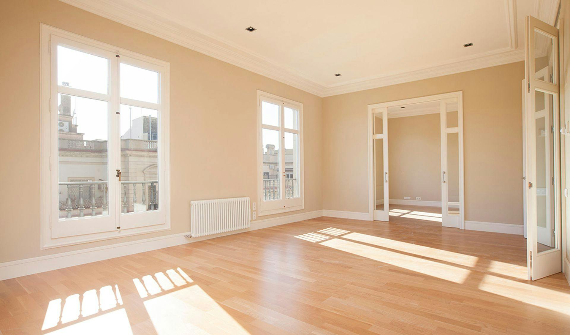 Apartment for rent for €5,427 per month in Barcelona, Carrer de Muntaner