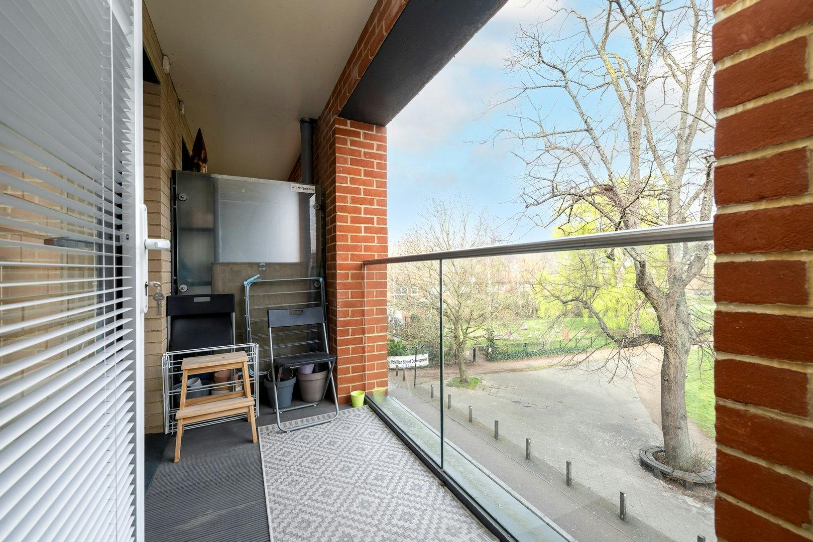Apartment London, 1 bed — photo 2