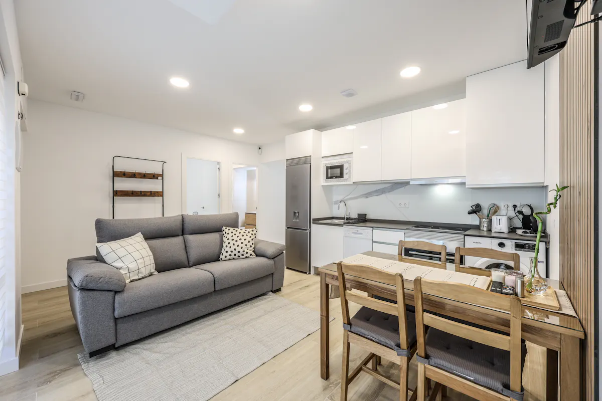 2-Bedroom Apartment in Calle Ayamonte, Madrid (1661373) ROOM