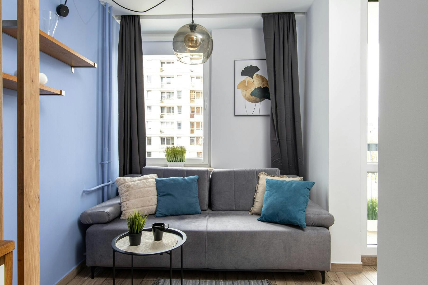 aleja Solidarności, Warsaw preview